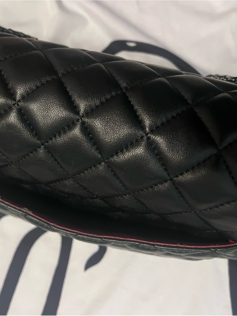 Leather Classic Quilted Black Shoulder Bag with Chain Strap - Picture 14 of 14